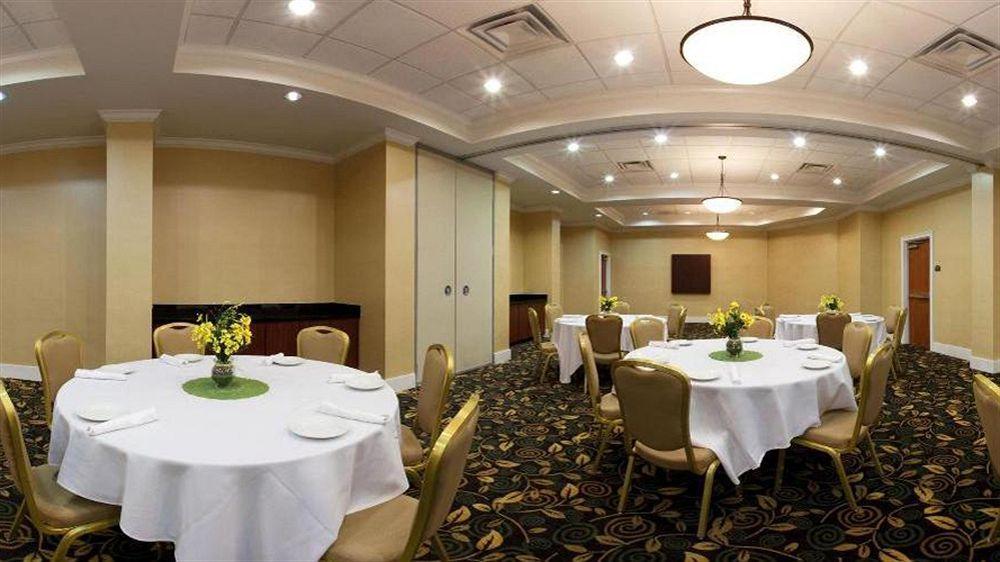 Holiday Inn Brunswick I-95 Kültér fotó