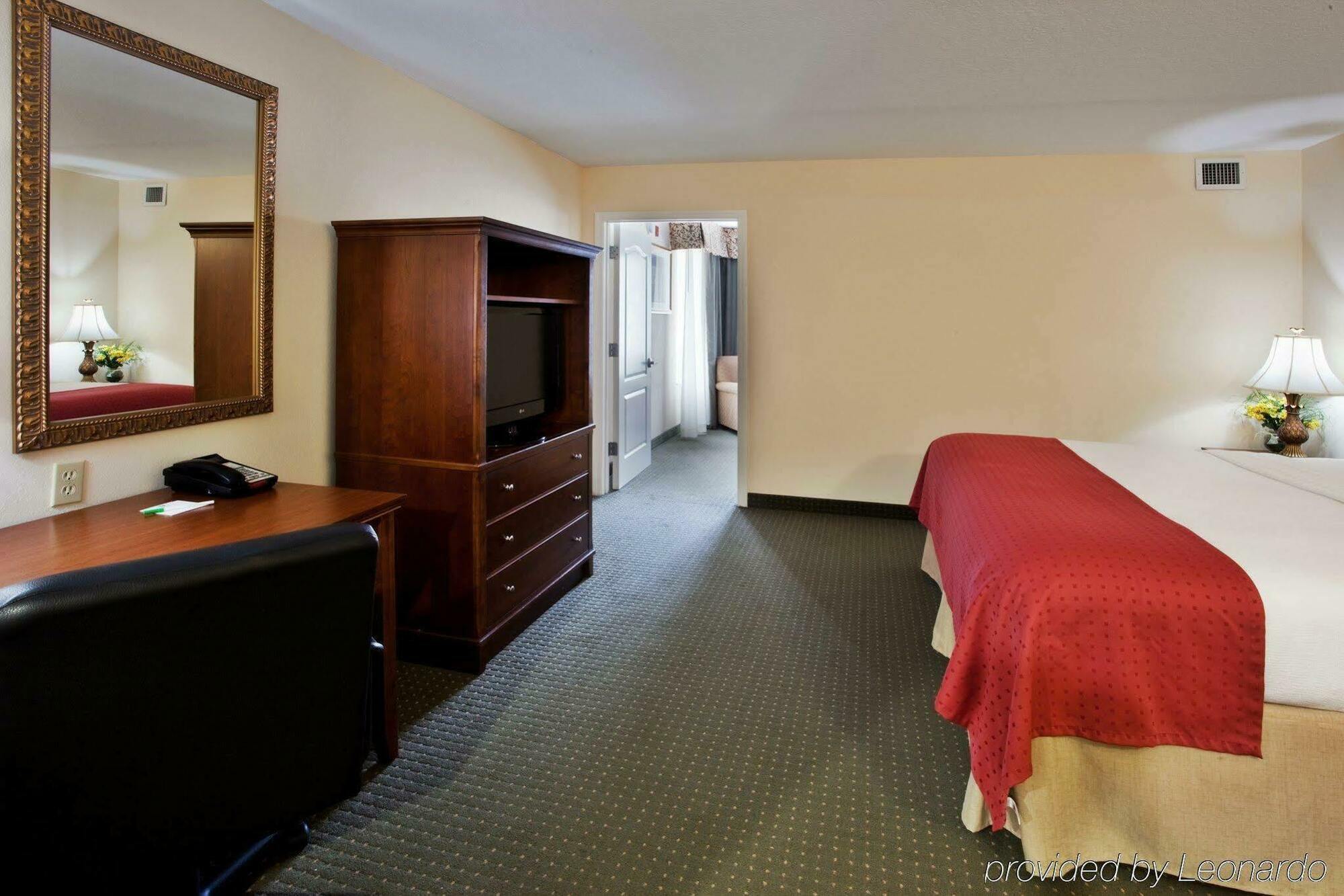 Holiday Inn Brunswick I-95 Szoba fotó